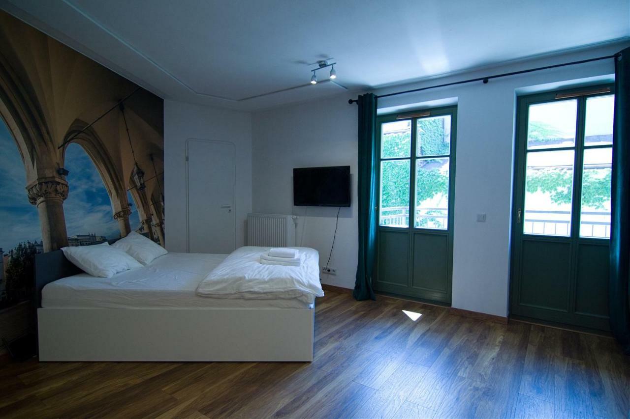 Tweety Cracow House In The Old Town Apartamento Cracóvia Exterior foto