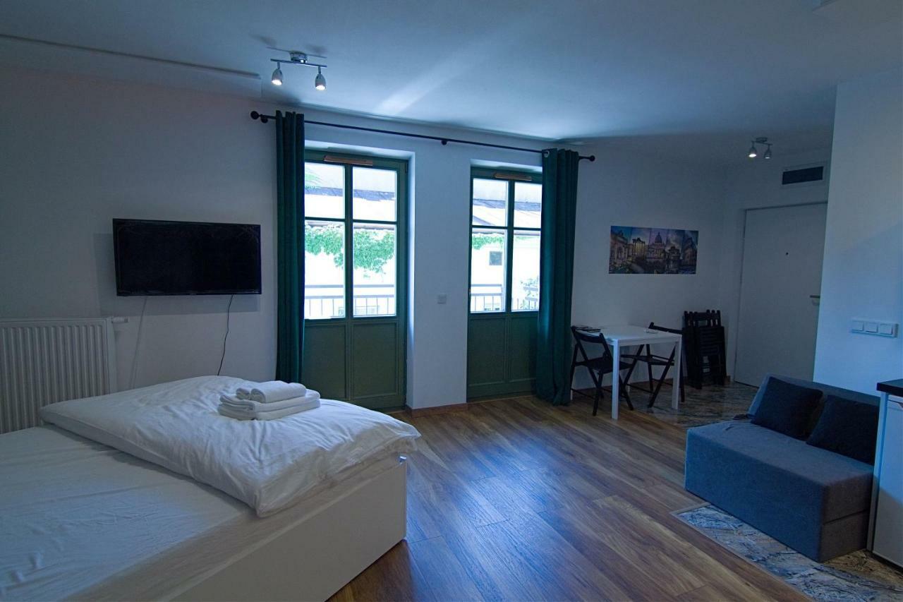 Tweety Cracow House In The Old Town Apartamento Cracóvia Exterior foto